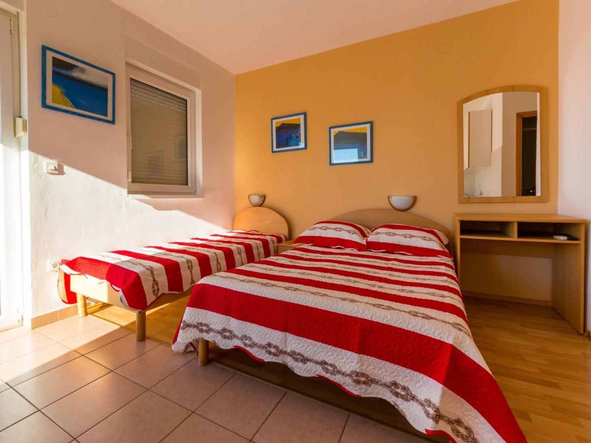 Apartments Ani Crikvenica Exterior foto